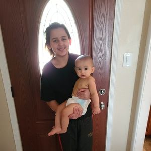 Meet your Posher, Mia